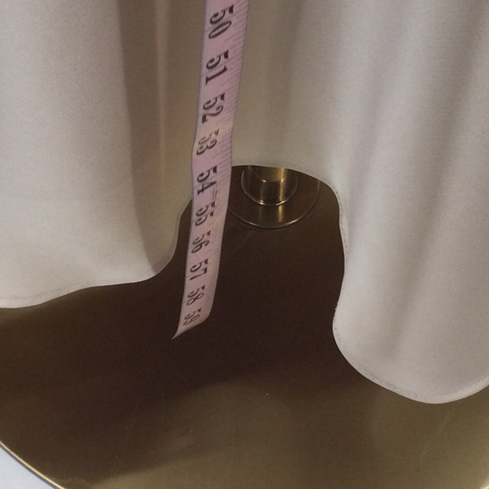 Elegant Cream Maxi Dress - Picture 4 of 8
